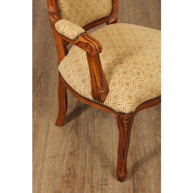 French Louis XV Style Pair of Fauteuil Armchairs For Sale - Image 11 of 18