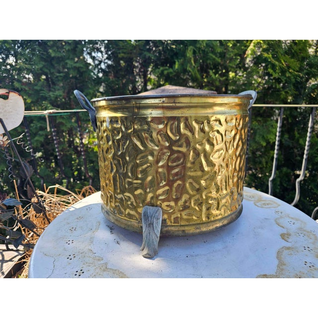 1940s Art Deco Brass and Wood Fireplace Container, 1940s For Sale - Image 5 of 5