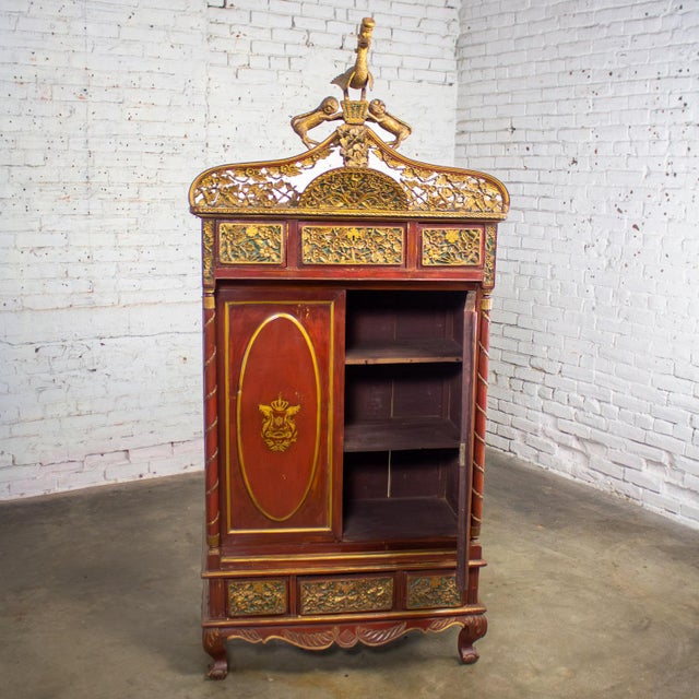 19th to Early 20th Century Indonesian Maduran Imperial Wedding or Jodang Dowry Chest for Groom For Sale - Image 6 of 18