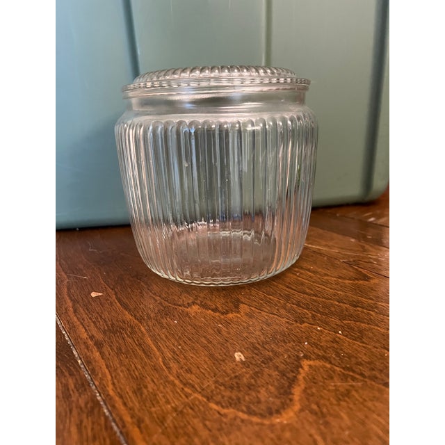 1950s Vintage 1950s Lidded Cookie Biscuit Jar by Anchor Hocking For Sale - Image 5 of 7