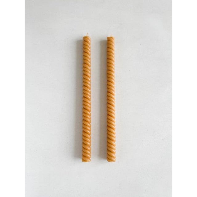 2020s Helix Taper Beeswax Candles in Oro Goldenrod - a Pair For Sale - Image 5 of 5