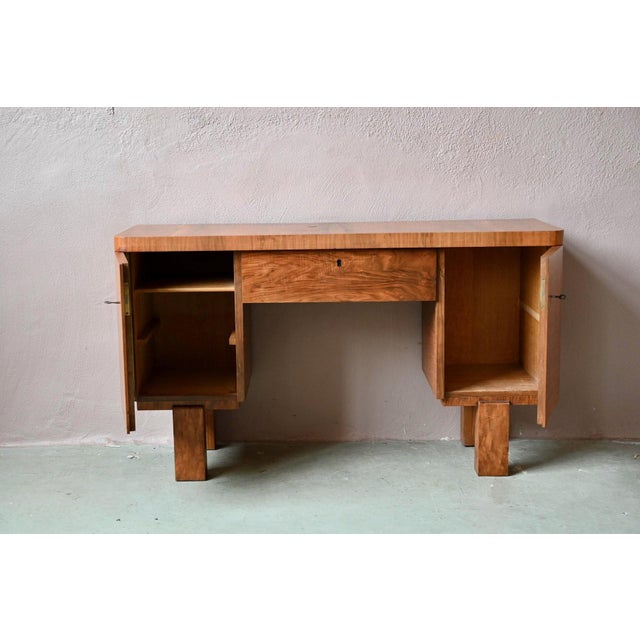 Art Deco Boudoir Dressing Table in Elm Burl and Brass, 1930s For Sale - Image 11 of 14