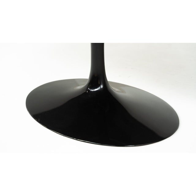 Black Marble Tulip Dining Table by Eero Saarinen for Knoll, 1960s For Sale - Image 3 of 11