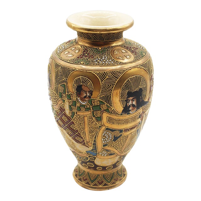 Circa 1900 Japanese Porcelain Rinzan Workshop Satsuma Vase For Sale
