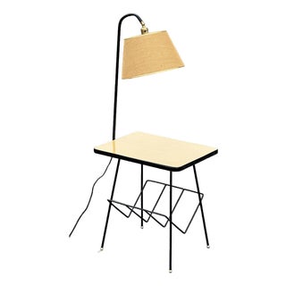 1960s Paul McCobb Style Lighted Side Table Magazine Rack For Sale
