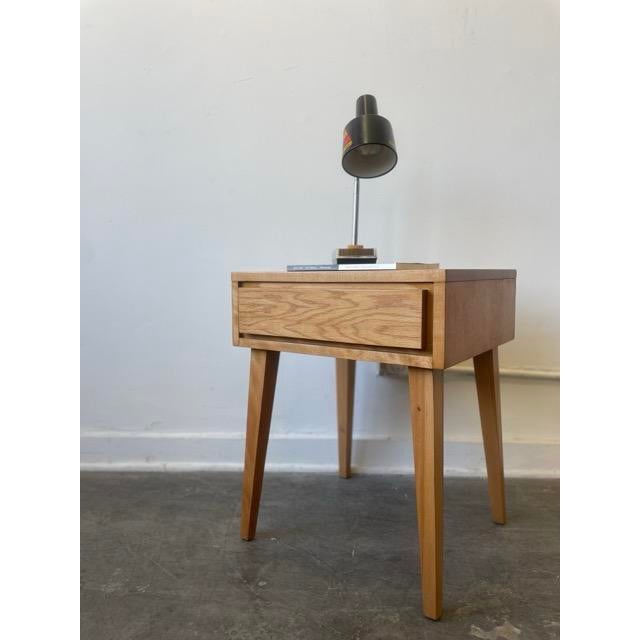 Mid-Century Modern Single 1950's Nightstand by Leslie Diamond for Conant Ball, Attributed For Sale - Image 3 of 8