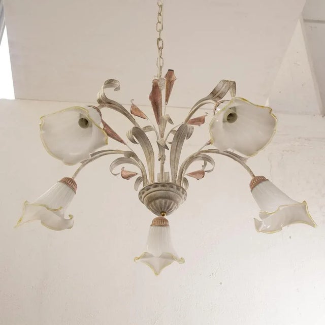 1980s Suspension Chandelier with 5 Lights in White Murano Glass & Handmade Brass Structure, Italy, 1980s For Sale - Image 5 of 12