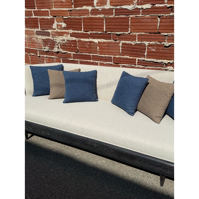 Model 2006-S Platform Sofa Attributed to Adrian Pearsall for Craft Associates For Sale In Los Angeles - Image 6 of 9