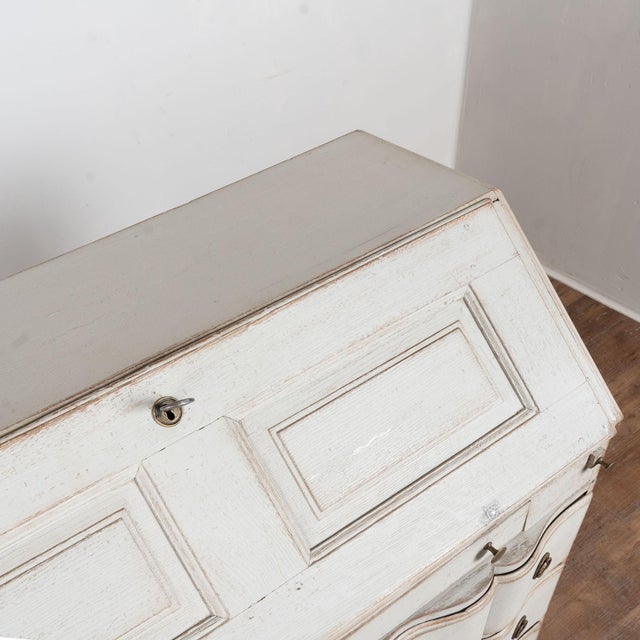 Wood 19th Century Swedish White Rococo Secretary Bureau For Sale - Image 7 of 13