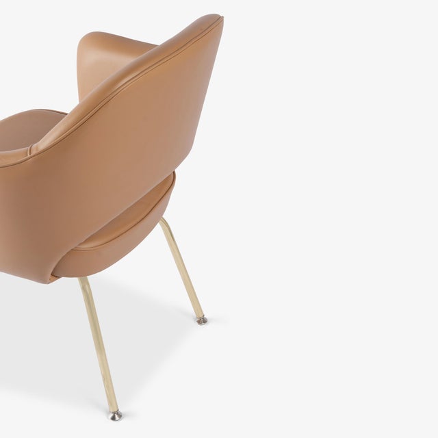 Metal Saarinen Executive Arm Dining Chairs in Camel Leather & Brass Legs, Set of 6 For Sale - Image 7 of 11