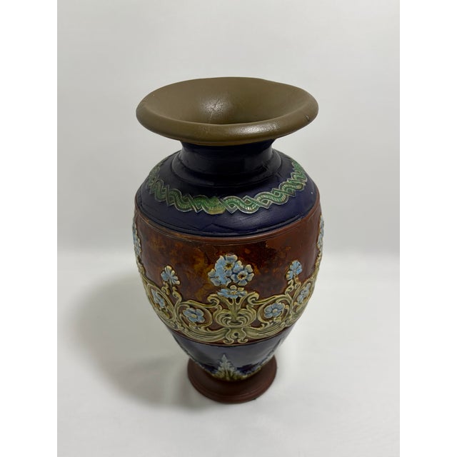 Antique Doulton Lambeth Stoneware Vase – England, Late 19th Century For Sale - Image 9 of 10