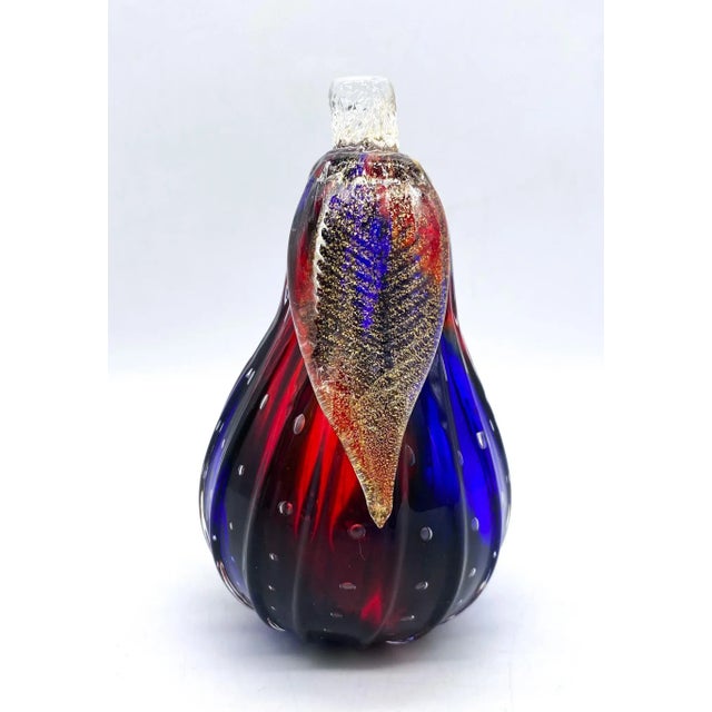 Late 20th Century 20th Century Murano Italian Red and Blue Glass Pear Fruit Paperweight For Sale - Image 5 of 9
