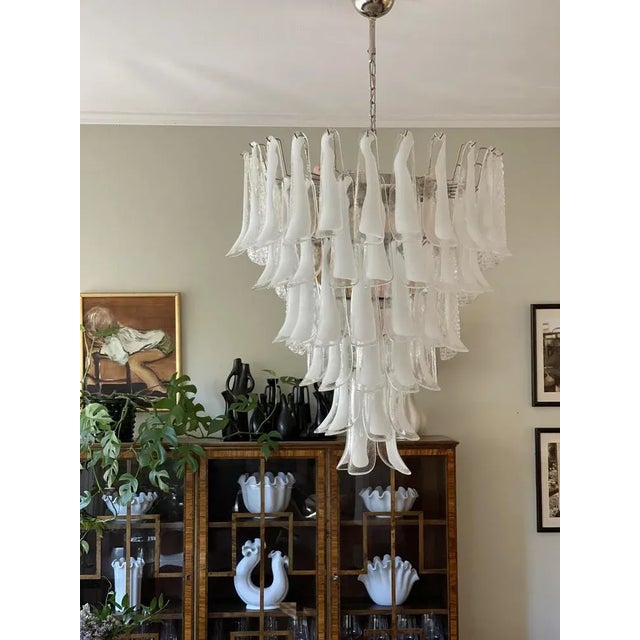 AVMazzega XL Mid-Century Mazzega Style White Murano Glass Chandelier, Italy For Sale - Image 4 of 4
