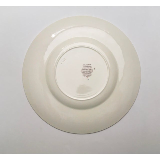 Mid 20th Century Bullfinch Wellesely by Wedgwood Decorative Plate For Sale In Jacksonville, FL - Image 6 of 8