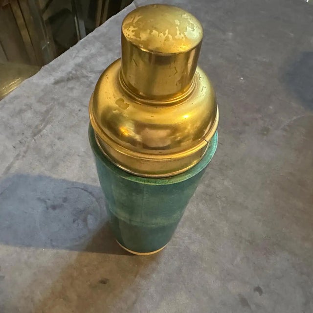 1950s Mid-Century Modern Green Goatskin and Brass Cocktail Shaker by Aldo Tura For Sale - Image 9 of 11