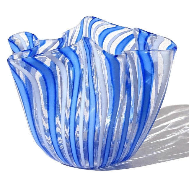 Murano Vintage Murano Venini Bianconi Blue White Filigrana Ribbons Italian Art Glass Decorative Fazzoletto Vase For Sale - Image 4 of 6