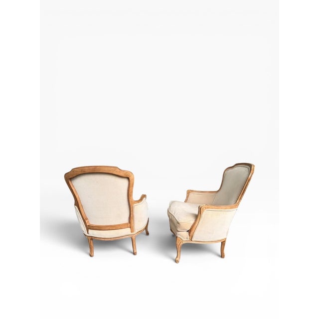 1980s Pair of 1980s Meyer Gunther Martini French Provincial Louis XV Style Bergère Chairs in Beige Velvet For Sale - Image 5 of 16