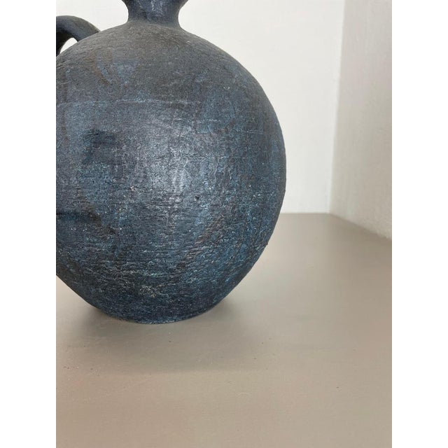 1980s German Ceramic Studio Pottery Object from Gerhard Liebenthron, 1981 For Sale - Image 5 of 18