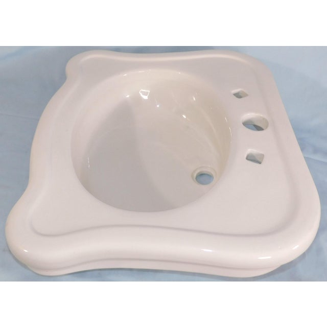 Early 20th Century Antique Thomas Maddock's Sons Co. "Durock" Vitreous China Top-Mount (Drop-In) / Console Sink For Sale - Image 5 of 18