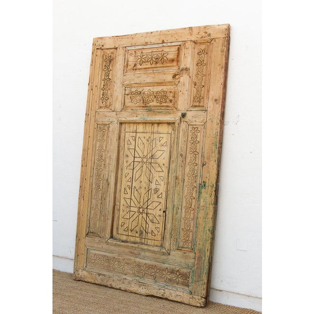 Ancient Carved Star Moroccan Riad Door For Sale In Los Angeles - Image 6 of 16