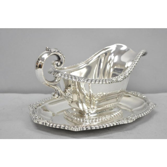 Victorian Vintage Gorham Y1130 Y1131 Victorian Silver Plated Gravy Sauce Boat & Underplate For Sale - Image 3 of 18