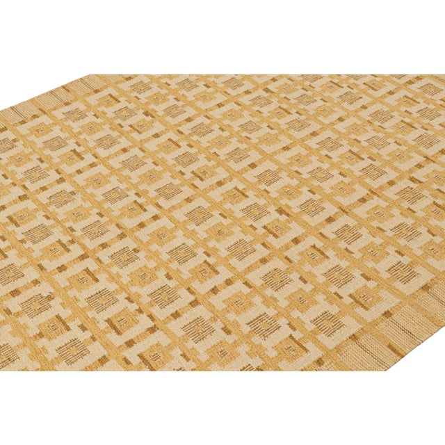 Looking for a custom size? For more information on customization capabilities, please reach out to custom@chairish.com....