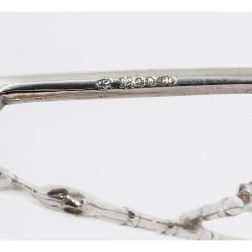Large Vintage 20th Century Silver-Plated Crossed Rifles Toast Rack For Sale - Image 9 of 12