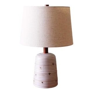 1960s Gordon and Jane Martz M56 Lamp for Marshall Studios White Tan Black Decorations 20" For Sale