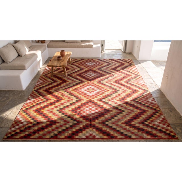 Textile Decorative Antique Turkish Kilim Oushak Rug With a Tricolor Tridimensional Zig Zag Ground Color For Sale - Image 7 of 8