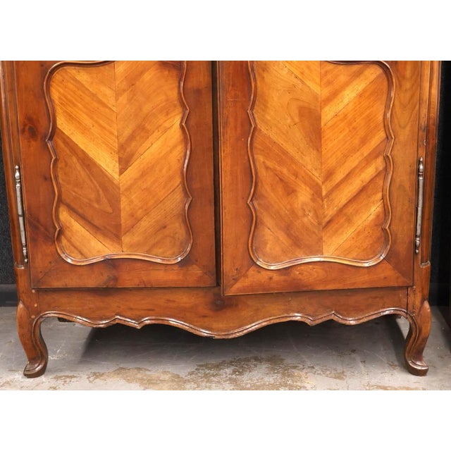 19th Century French Provincial Carved Walnut Armoire – Louis XV Style For Sale In New York - Image 6 of 12