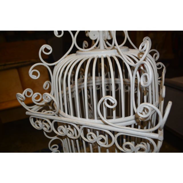 1980s Vintage Tall White Fern Head Round Wicker Hanging Bird Cage W/ Single Door For Sale - Image 5 of 17