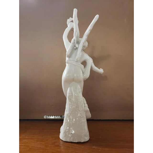 Late 19th Century Late 19th Century Old Paris Porcelain Greek Goddess Nike Figurine For Sale - Image 5 of 9