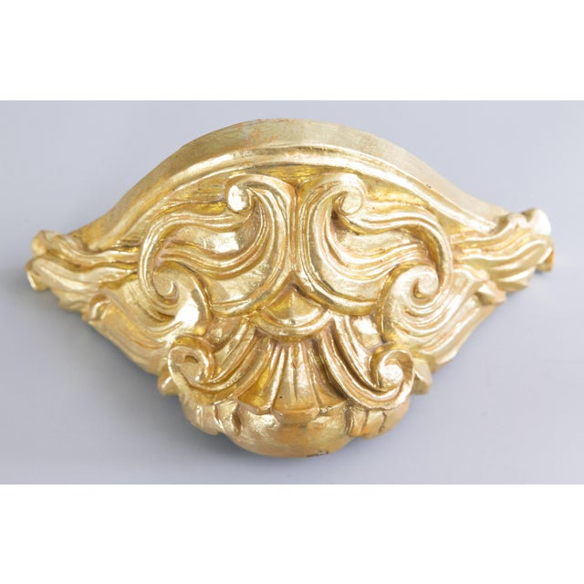 Antique Italian Florentine Giltwood Brackets, Circa 1900 - A Pair For Sale In Houston - Image 6 of 9