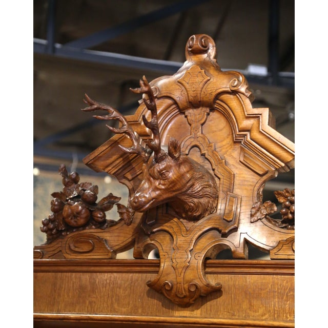 19th Century French Saint Hubert Carved Oak Hunt Buffet With Marble Top For Sale - Image 4 of 16