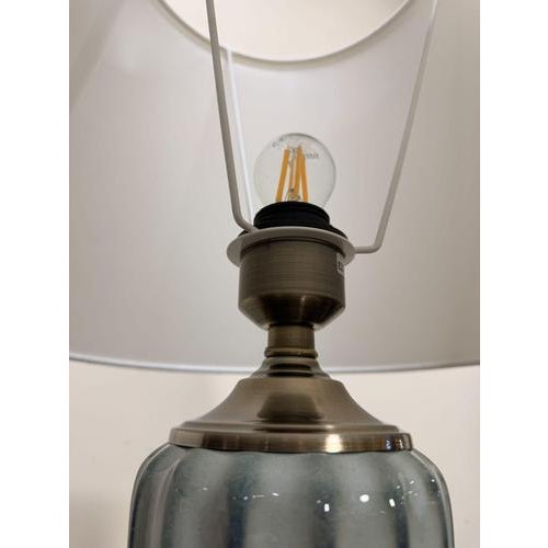 Porcelain and Metal Table Lamp For Sale - Image 4 of 6