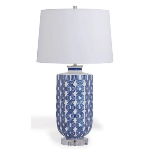 Evelyn Porcelain Table Lamp (Blue/White) 28"h For Sale - Image 4 of 4