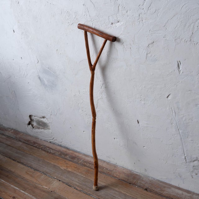 1980s Vernon Edwards Crutch-Form Walking Stick, 1980s For Sale - Image 5 of 10