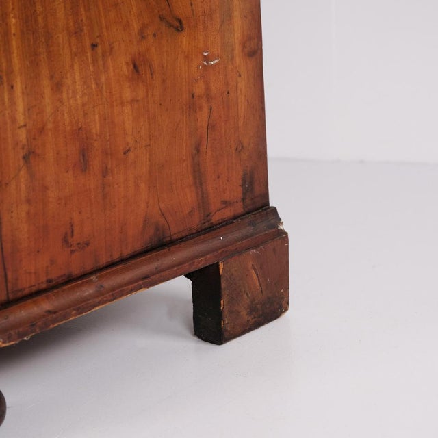 Mahogany Chest of Drawers with Four Drawers, 1880s For Sale - Image 9 of 12