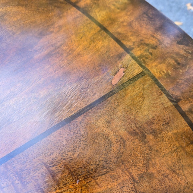 Henredon Traditional Henredon Wooden Round Dining Table For Sale - Image 4 of 10