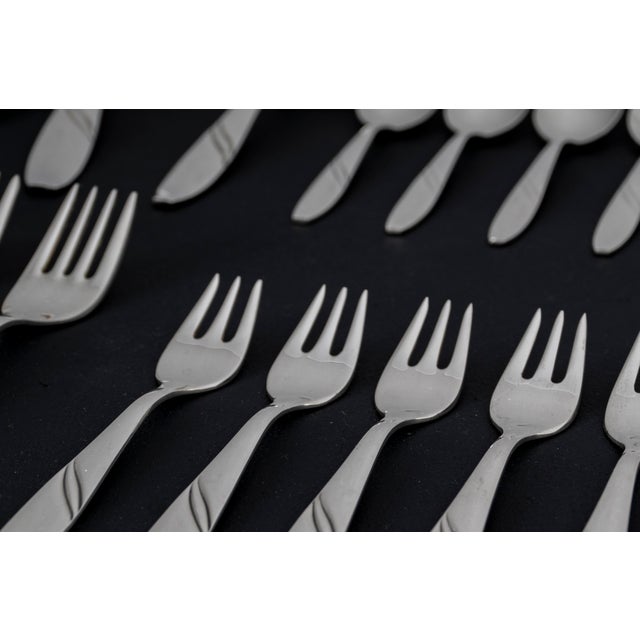 Silver-Plated Cutlery Set for 6, 1950s, Set of 33 For Sale - Image 17 of 18