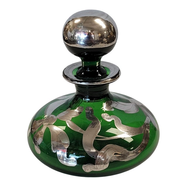Art Nouveau Green Glass Perfume Bottle, Late 19th to Early 20th C For Sale