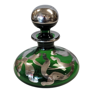 Art Nouveau Green Glass Perfume Bottle, Late 19th to Early 20th C