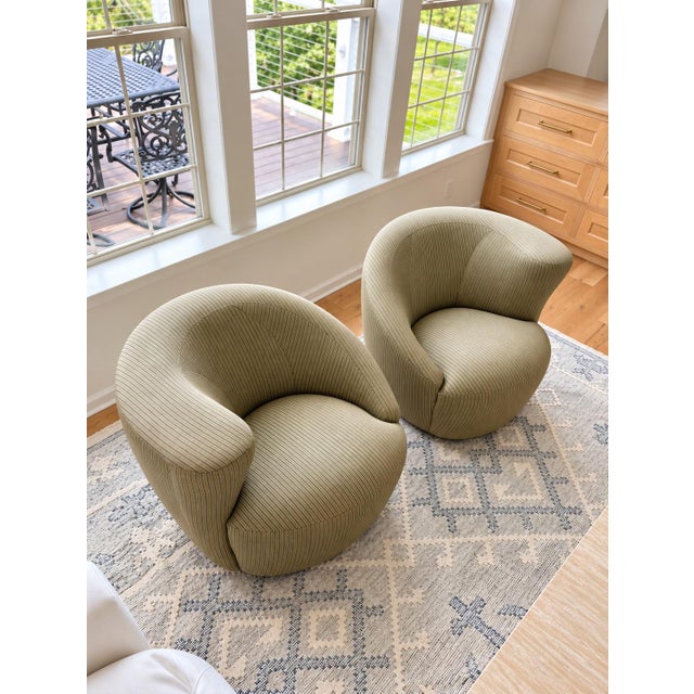 Postmodern 1960s Pair of Swiveling "Nautilus" Chairs by Vladimir Kagan Weiman in Original Fabric Ready for Reupholstery For Sale - Image 3 of 7
