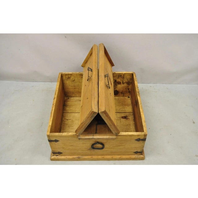 Renaissance Late 20th Century Farmhouse Renaissance Style Mexican Double Lid Wooden Coffee Table Storage Trunk For Sale - Image 3 of 12