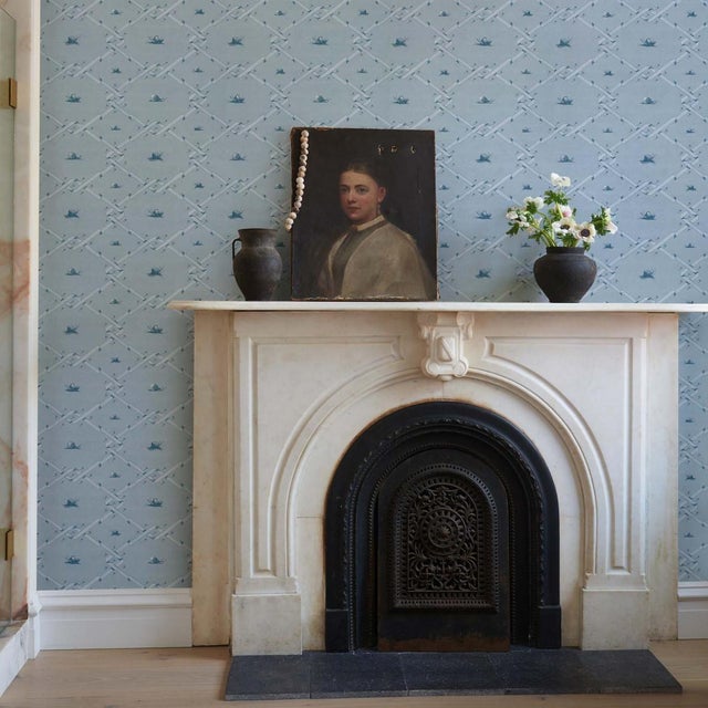 Not Yet Made - Made To Order Schumacher Ouvrez Moi Wallpaper, Blue For Sale - Image 5 of 6