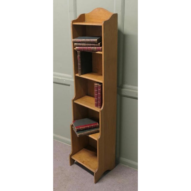 Arts and Crafts Slim Golden Oak Bookcase, 1900 For Sale - Image 3 of 7