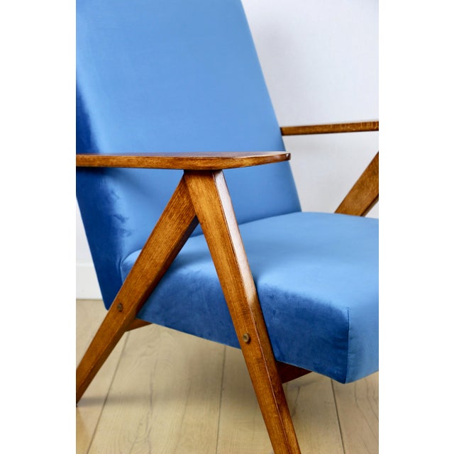 Vintage Blue Velvet VAR B-310 Chair in Dark Wood, 1960s For Sale - Image 10 of 11