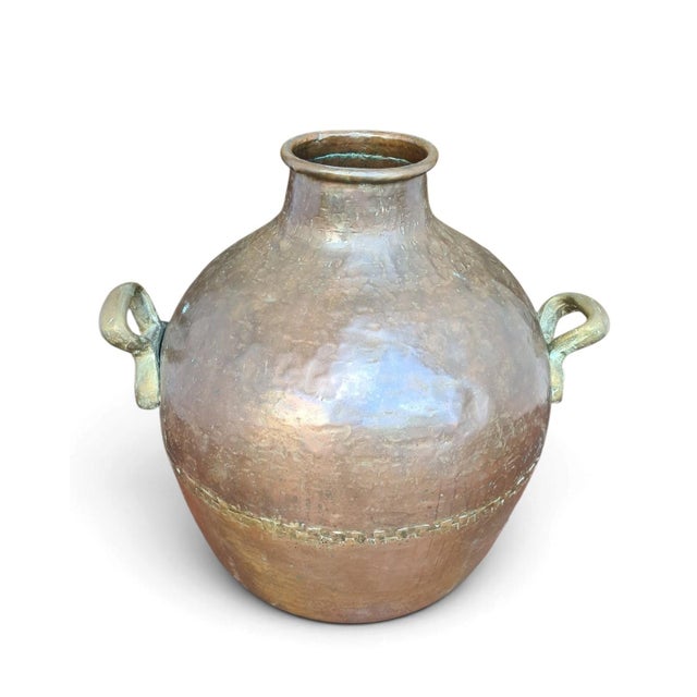 Large Egyptian Jug in Hand-Hammered Copper, 1940s For Sale - Image 4 of 13