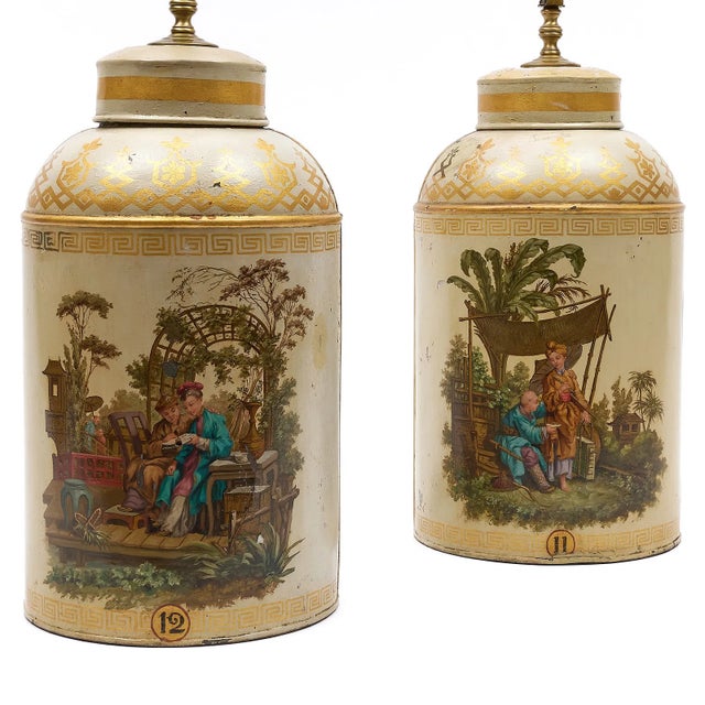 Chinoiserie Pair of Large English Tole Tea Canister Lamps With Chinoiserie Decoration - 19th Century For Sale - Image 3 of 10