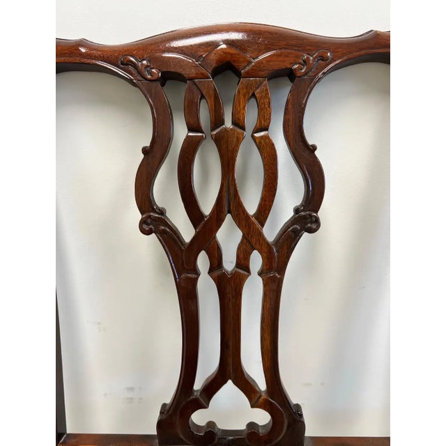 Baker Furniture Chippendale Style Carved Mahogany Queen Pierced Splat Headboard For Sale - Image 13 of 16